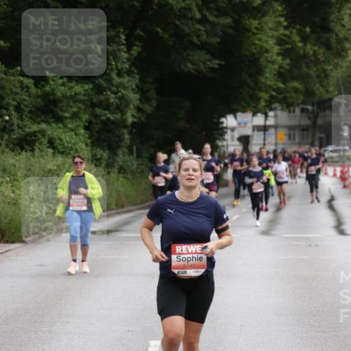 14.06.2026 - REWE Women's Run Jannik Wohlers http://msf.ph/oto/9817011 14.06.2026 10:54:52 Laufen 5142, 57 meine-sportfotos.de