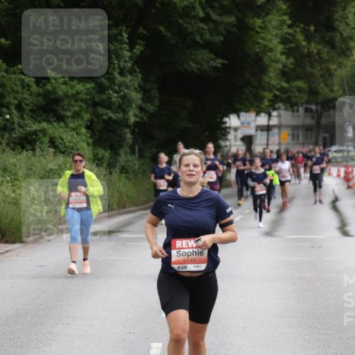 14.06.2026 - REWE Women's Run Jannik Wohlers http://msf.ph/oto/9817012 14.06.2026 10:54:52 Laufen 5142, 7 meine-sportfotos.de