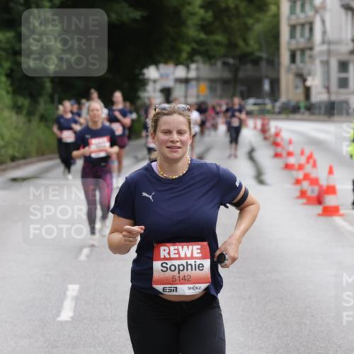 14.06.2026 - REWE Women's Run Jannik Wohlers http://msf.ph/oto/9817016 14.06.2026 10:54:54 Laufen 5142 meine-sportfotos.de