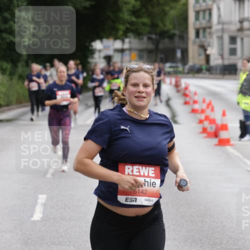 14.06.2026 - REWE Women's Run Jannik Wohlers http://msf.ph/oto/9817019 14.06.2026 10:54:54 Laufen 5142, 7 meine-sportfotos.de