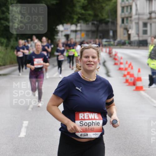 14.06.2026 - REWE Women's Run Jannik Wohlers http://msf.ph/oto/9817020 14.06.2026 10:54:54 Laufen 5142 meine-sportfotos.de