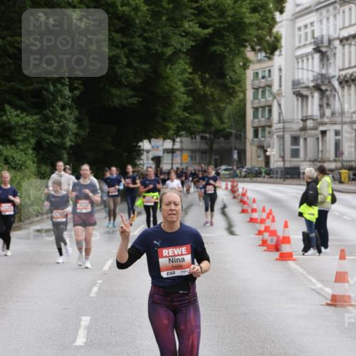 14.06.2026 - REWE Women's Run Jannik Wohlers http://msf.ph/oto/9817032 14.06.2026 10:54:58 Laufen 5404, 57 meine-sportfotos.de