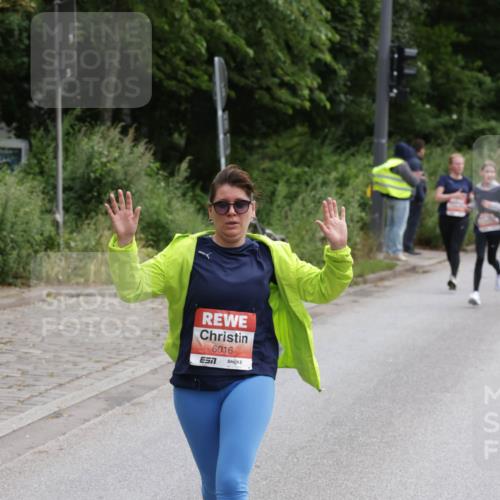 14.06.2026 - REWE Women's Run Jannik Wohlers http://msf.ph/oto/9817039 14.06.2026 10:54:59 Laufen 6016, 7 meine-sportfotos.de