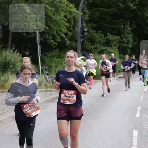 14.06.2026 - REWE Women's Run Jannik Wohlers http://msf.ph/oto/9817060 14.06.2026 10:55:05 Laufen 5409, 7, 5233, 57 meine-sportfotos.de
