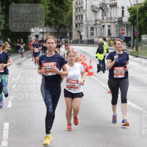 14.06.2026 - REWE Women's Run Jannik Wohlers http://msf.ph/oto/9817079 14.06.2026 10:55:10 Laufen 5569, 7, 5660, 6020, 57, 5821, 5526, 7, 1 meine-sportfotos.de