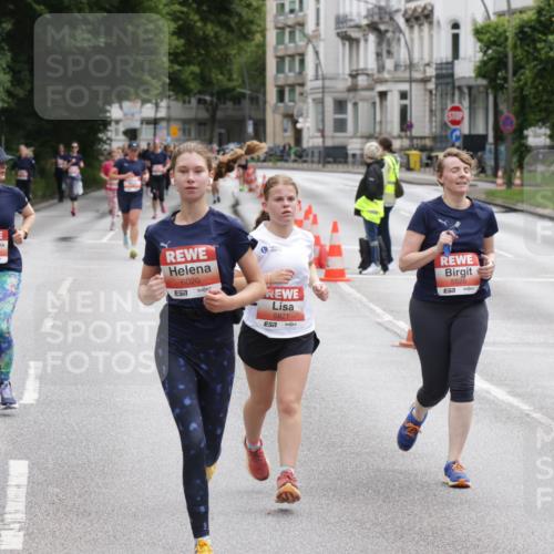 14.06.2026 - REWE Women's Run Jannik Wohlers http://msf.ph/oto/9817082 14.06.2026 10:55:10 Laufen 5569, 6020, 7, 5821, 57, 5526, 57, 1, 040, 66, 93, 02, 22 meine-sportfotos.de