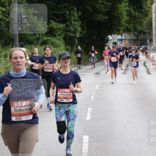 14.06.2026 - REWE Women's Run Jannik Wohlers http://msf.ph/oto/9817090 14.06.2026 10:55:12 Laufen 5569, 5560, 7 meine-sportfotos.de