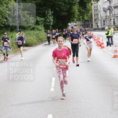 14.06.2026 - REWE Women's Run Jannik Wohlers http://msf.ph/oto/9817130 14.06.2026 10:55:23 Laufen 57, 5340 meine-sportfotos.de