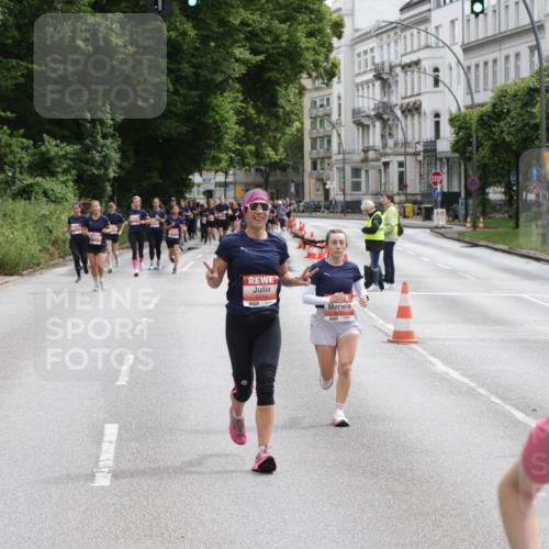 14.06.2026 - REWE Women's Run Jannik Wohlers http://msf.ph/oto/9817132 14.06.2026 10:55:25 Laufen 5418, 1 meine-sportfotos.de