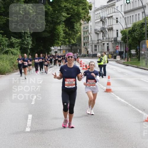 14.06.2026 - REWE Women's Run Jannik Wohlers http://msf.ph/oto/9817135 14.06.2026 10:55:25 Laufen 5418, 7, 01, 7 meine-sportfotos.de