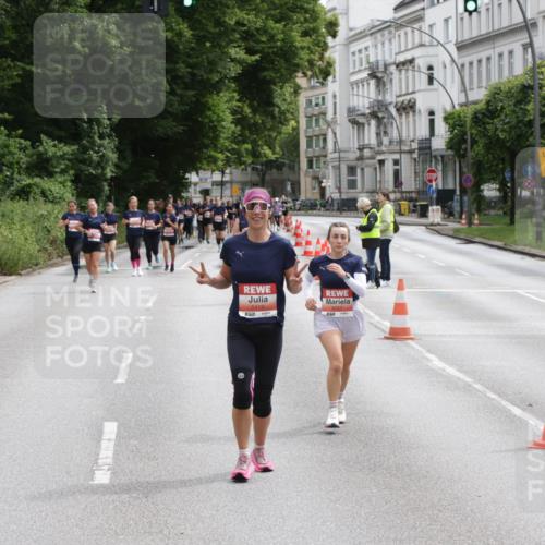 14.06.2026 - REWE Women's Run Jannik Wohlers http://msf.ph/oto/9817136 14.06.2026 10:55:25 Laufen 5418, 1 meine-sportfotos.de