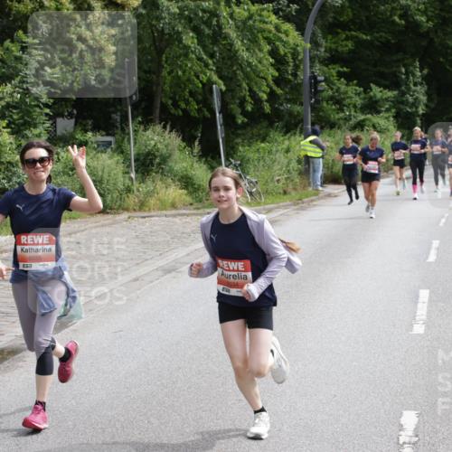 14.06.2026 - REWE Women's Run Jannik Wohlers http://msf.ph/oto/9817146 14.06.2026 10:55:28 Laufen 6035, 57, 6034 meine-sportfotos.de