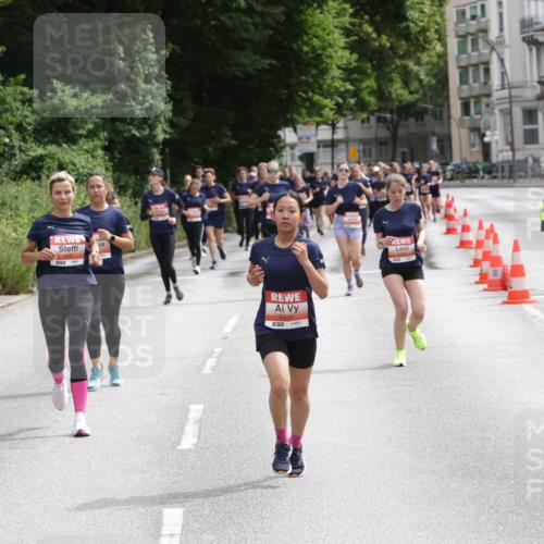 14.06.2026 - REWE Women's Run Jannik Wohlers http://msf.ph/oto/9817168 14.06.2026 10:55:32 Laufen 5930 meine-sportfotos.de