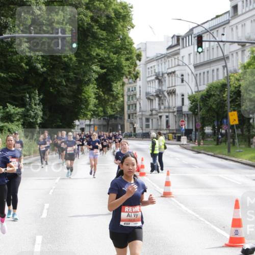 14.06.2026 - REWE Women's Run Jannik Wohlers http://msf.ph/oto/9817177 14.06.2026 10:55:34 Laufen 57, 5930, 1 meine-sportfotos.de