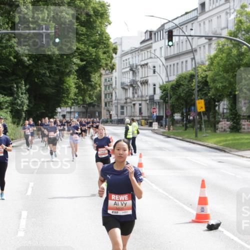 14.06.2026 - REWE Women's Run Jannik Wohlers http://msf.ph/oto/9817178 14.06.2026 10:55:34 Laufen 5930, 57, 01 meine-sportfotos.de