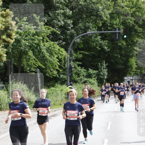 14.06.2026 - REWE Women's Run Jannik Wohlers http://msf.ph/oto/9817181 14.06.2026 10:55:35 Laufen 157, 5892 meine-sportfotos.de