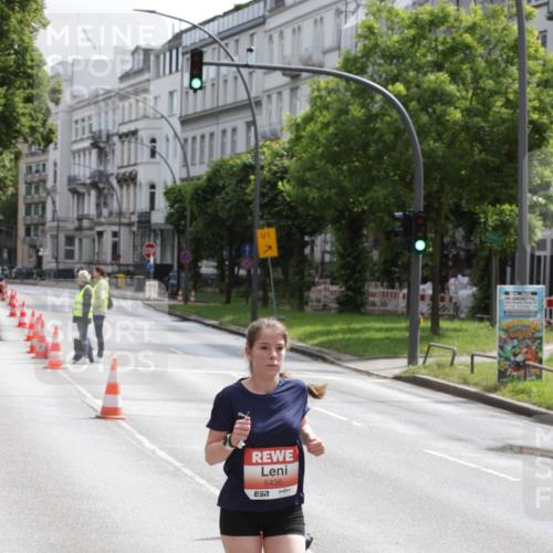 14.06.2026 - REWE Women's Run Jannik Wohlers http://msf.ph/oto/9817190 14.06.2026 10:55:37 Laufen 1, 5435, 7 meine-sportfotos.de