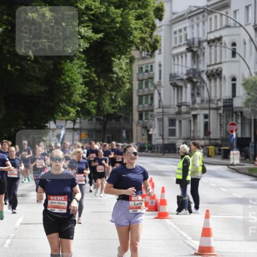 14.06.2026 - REWE Women's Run Jannik Wohlers http://msf.ph/oto/9817191 14.06.2026 10:55:39 Laufen 5322, 657, 7 meine-sportfotos.de
