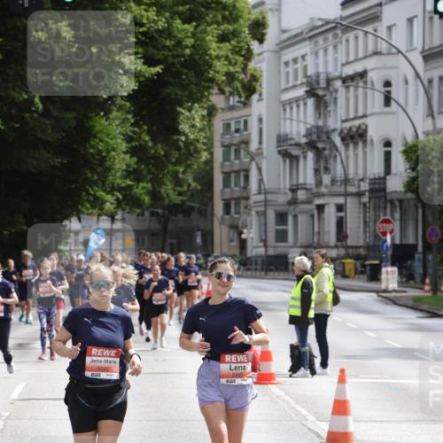 14.06.2026 - REWE Women's Run Jannik Wohlers http://msf.ph/oto/9817198 14.06.2026 10:55:39 Laufen 5322, 7, 5403, 7 meine-sportfotos.de