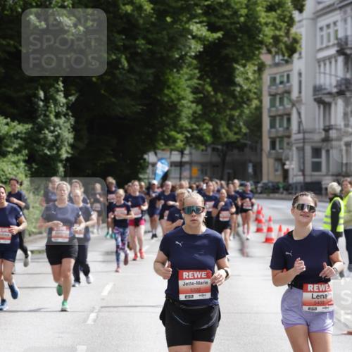 14.06.2026 - REWE Women's Run Jannik Wohlers http://msf.ph/oto/9817199 14.06.2026 10:55:40 Laufen 5322, 5403, 7 meine-sportfotos.de