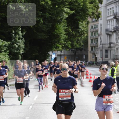 14.06.2026 - REWE Women's Run Jannik Wohlers http://msf.ph/oto/9817200 14.06.2026 10:55:40 Laufen 5322, 5403 meine-sportfotos.de