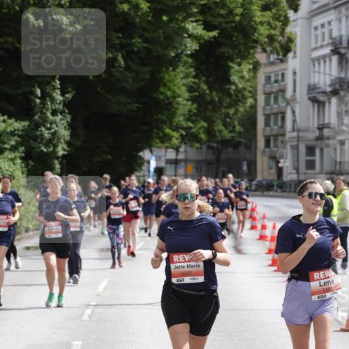 14.06.2026 - REWE Women's Run Jannik Wohlers http://msf.ph/oto/9817202 14.06.2026 10:55:40 Laufen 5322, 657, 5403, 7 meine-sportfotos.de