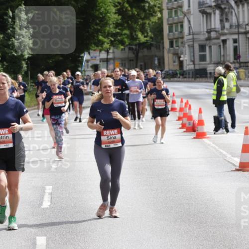 14.06.2026 - REWE Women's Run Jannik Wohlers http://msf.ph/oto/9817214 14.06.2026 10:55:44 Laufen 5929, 5286, 57 meine-sportfotos.de