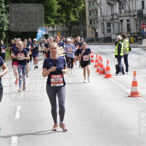 14.06.2026 - REWE Women's Run Jannik Wohlers http://msf.ph/oto/9817221 14.06.2026 10:55:44 Laufen 5929, 657, 5, 00, 5286 meine-sportfotos.de