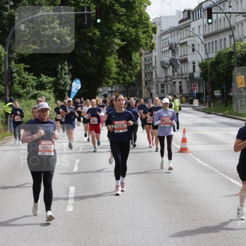14.06.2026 - REWE Women's Run Jannik Wohlers http://msf.ph/oto/9817236 14.06.2026 10:55:51 Laufen 5692, 6, 00, 1 meine-sportfotos.de