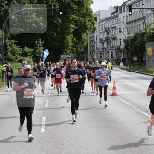 14.06.2026 - REWE Women's Run Jannik Wohlers http://msf.ph/oto/9817237 14.06.2026 10:55:51 Laufen 5692, 5716, 6, 00, 1, 7 meine-sportfotos.de
