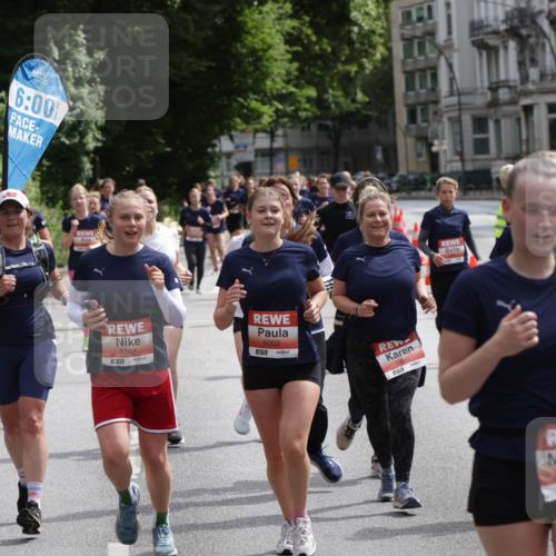 14.06.2026 - REWE Women's Run Jannik Wohlers http://msf.ph/oto/9817250 14.06.2026 10:55:54 Laufen 6, 00, 5004, 5002, 57, 5003, 5609, 57 meine-sportfotos.de