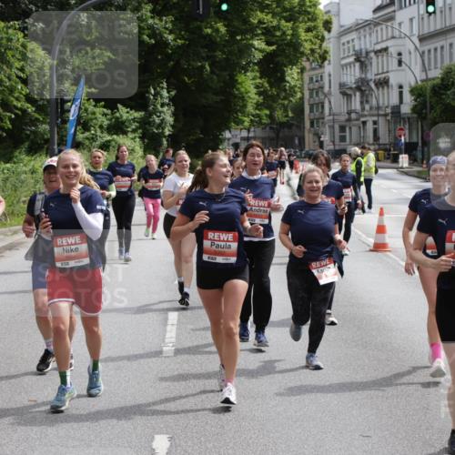 14.06.2026 - REWE Women's Run Jannik Wohlers http://msf.ph/oto/9817255 14.06.2026 10:55:56 Laufen 5004, 7, 7, 5002, 5928, 57, 01 meine-sportfotos.de