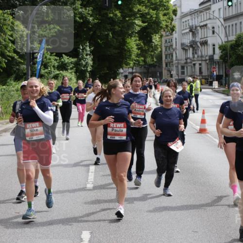 14.06.2026 - REWE Women's Run Jannik Wohlers http://msf.ph/oto/9817256 14.06.2026 10:55:56 Laufen 5004, 7, 5002, 57, 1, 5928, 57 meine-sportfotos.de