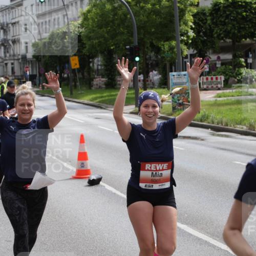 14.06.2026 - REWE Women's Run Jannik Wohlers http://msf.ph/oto/9817266 14.06.2026 10:55:57 Laufen 5672, 5001, 59, 57 meine-sportfotos.de