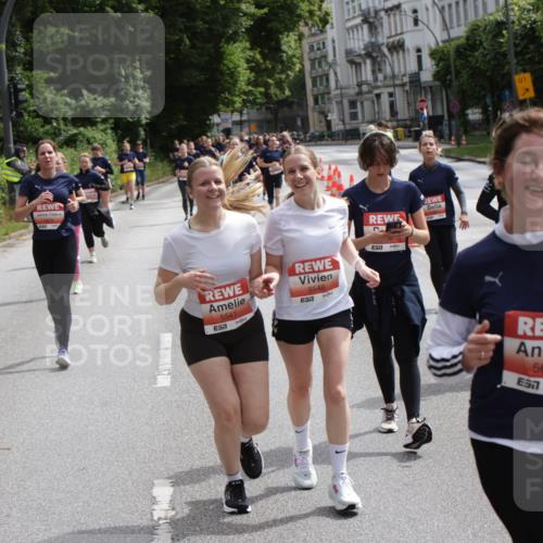 14.06.2026 - REWE Women's Run Jannik Wohlers http://msf.ph/oto/9817276 14.06.2026 10:55:58 Laufen 5547, 7, 5548, 7, 1, 5672 meine-sportfotos.de