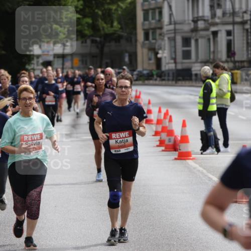 14.06.2026 - REWE Women's Run Jannik Wohlers http://msf.ph/oto/9817305 14.06.2026 10:56:03 Laufen 6008, 5455, 57 meine-sportfotos.de