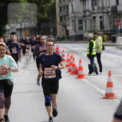 14.06.2026 - REWE Women's Run Jannik Wohlers http://msf.ph/oto/9817309 14.06.2026 10:56:03 Laufen 6008, 5421, 5455, 7 meine-sportfotos.de
