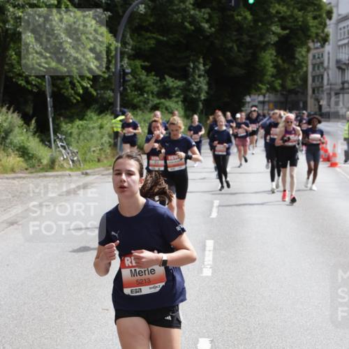 14.06.2026 - REWE Women's Run Jannik Wohlers http://msf.ph/oto/9817342 14.06.2026 10:56:12 Laufen 5213 meine-sportfotos.de
