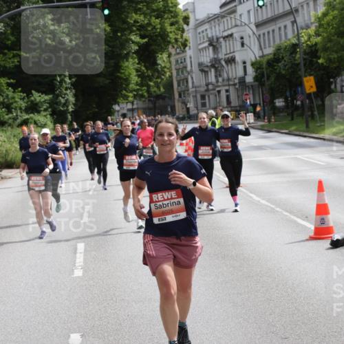 14.06.2026 - REWE Women's Run Jannik Wohlers http://msf.ph/oto/9817380 14.06.2026 10:56:20 Laufen 874, 7, 6025, 657, 1 meine-sportfotos.de