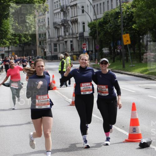 14.06.2026 - REWE Women's Run Jannik Wohlers http://msf.ph/oto/9817387 14.06.2026 10:56:22 Laufen 5193, 7, 1, 5242, 7 meine-sportfotos.de