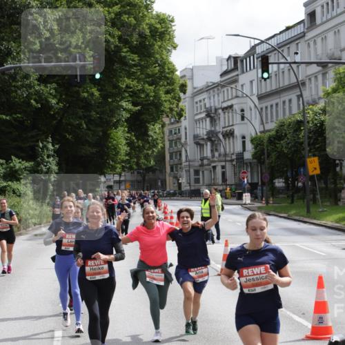14.06.2026 - REWE Women's Run Jannik Wohlers http://msf.ph/oto/9817402 14.06.2026 10:56:25 Laufen 5648, 5307, 1 meine-sportfotos.de