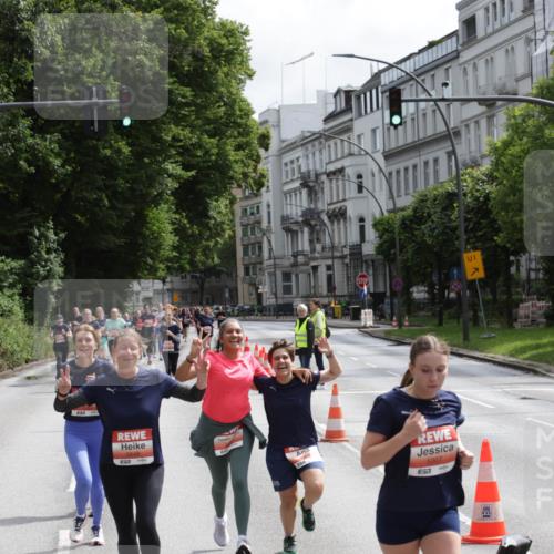 14.06.2026 - REWE Women's Run Jannik Wohlers http://msf.ph/oto/9817407 14.06.2026 10:56:25 Laufen 5648, 5307, 7, 01, 7 meine-sportfotos.de