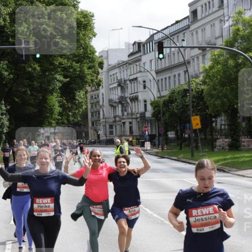 14.06.2026 - REWE Women's Run Jannik Wohlers http://msf.ph/oto/9817415 14.06.2026 10:56:25 Laufen 5648, 57, 1, 5307 meine-sportfotos.de