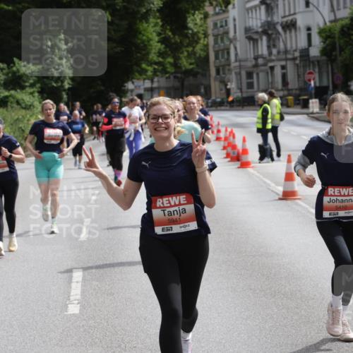 14.06.2026 - REWE Women's Run Jannik Wohlers http://msf.ph/oto/9817461 14.06.2026 10:56:34 Laufen 5941, 5410, 01 meine-sportfotos.de