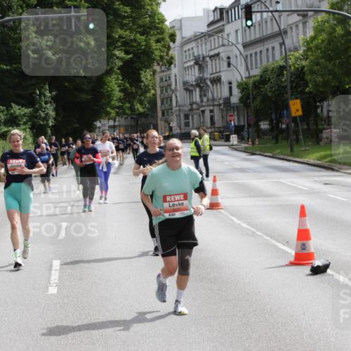 14.06.2026 - REWE Women's Run Jannik Wohlers http://msf.ph/oto/9817469 14.06.2026 10:56:36 Laufen 5141, 57, 1 meine-sportfotos.de