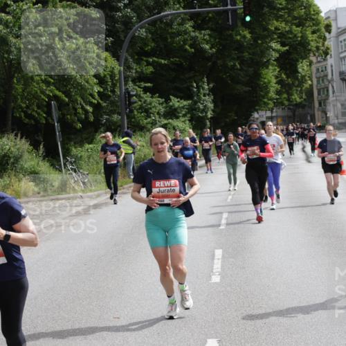 14.06.2026 - REWE Women's Run Jannik Wohlers http://msf.ph/oto/9817472 14.06.2026 10:56:38 Laufen 5141, 51, 5641 meine-sportfotos.de