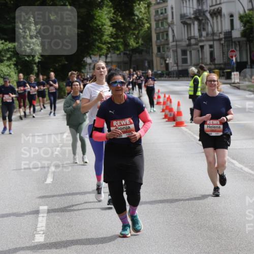 14.06.2026 - REWE Women's Run Jannik Wohlers http://msf.ph/oto/9817484 14.06.2026 10:56:40 Laufen 194, 01 meine-sportfotos.de