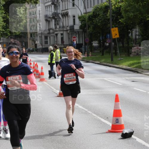 14.06.2026 - REWE Women's Run Jannik Wohlers http://msf.ph/oto/9817487 14.06.2026 10:56:41 Laufen 5907, 7, 1 meine-sportfotos.de