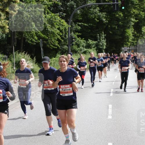 14.06.2026 - REWE Women's Run Jannik Wohlers http://msf.ph/oto/9817504 14.06.2026 10:56:48 Laufen 5377, 5046, 651, 5326, 517 meine-sportfotos.de
