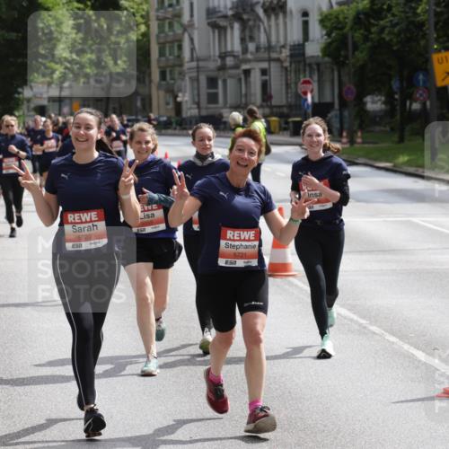 14.06.2026 - REWE Women's Run Jannik Wohlers http://msf.ph/oto/9817511 14.06.2026 10:56:50 Laufen 5720, 5059, 5721, 1 meine-sportfotos.de
